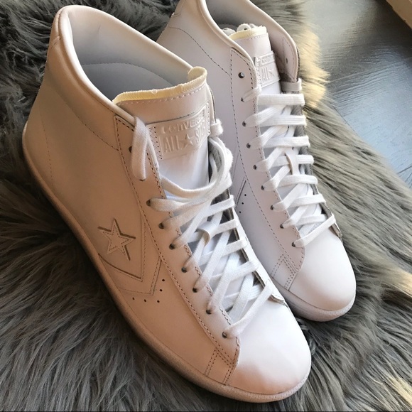 ❗️SOLD❗️NWOB CONVERSE 1 STAR MID TOP MEN SIZE 10.5 - Picture 3 of 8